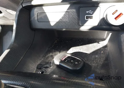 2024 Honda Civic Sport z USA, uszkodzony, nr VIN 2HGFE2F50RH501166